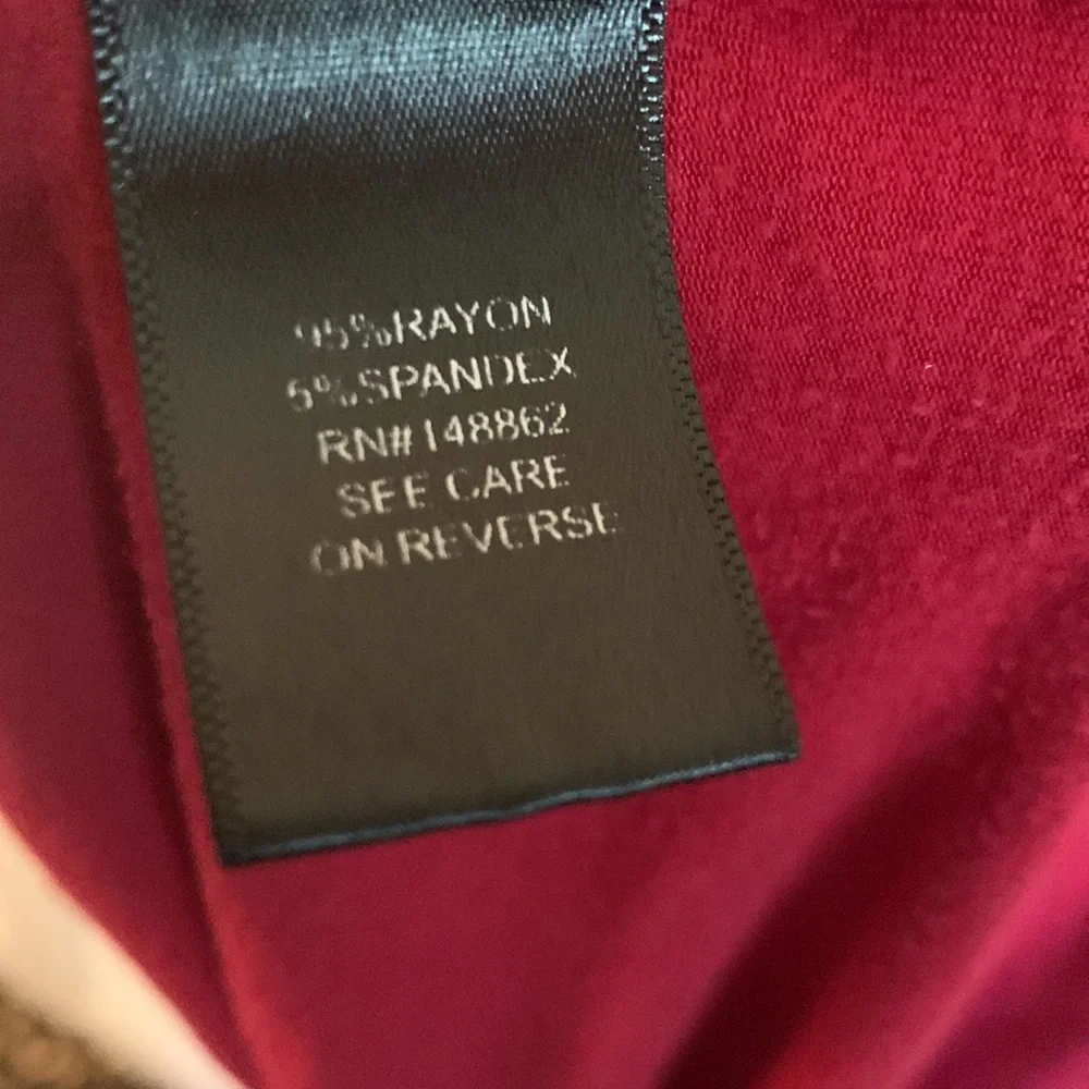 Torrid Size 1 Red soft knit shirt - Picture 4 of 5